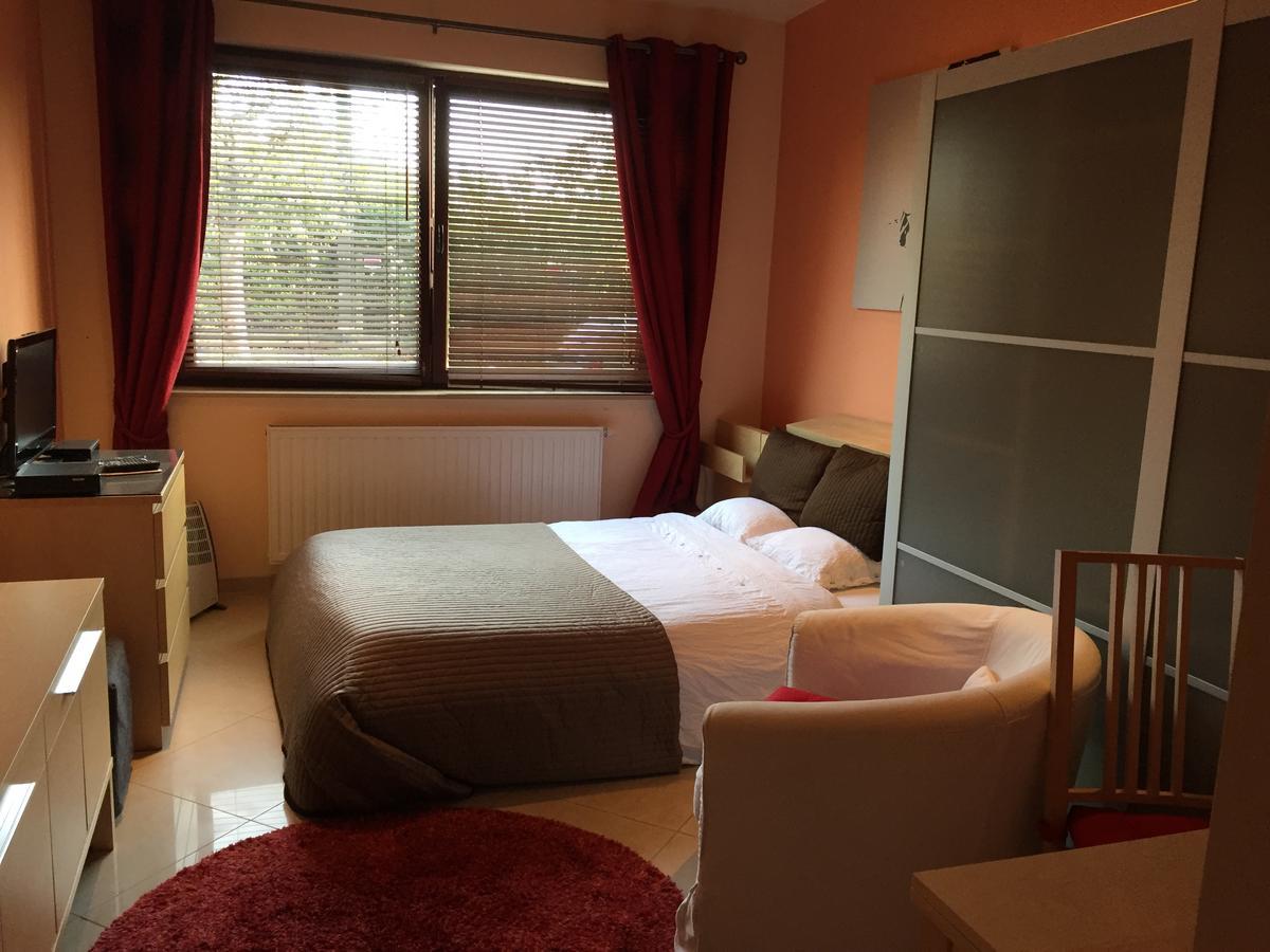 Residence La Fraisiere Anderlecht Екстериор снимка