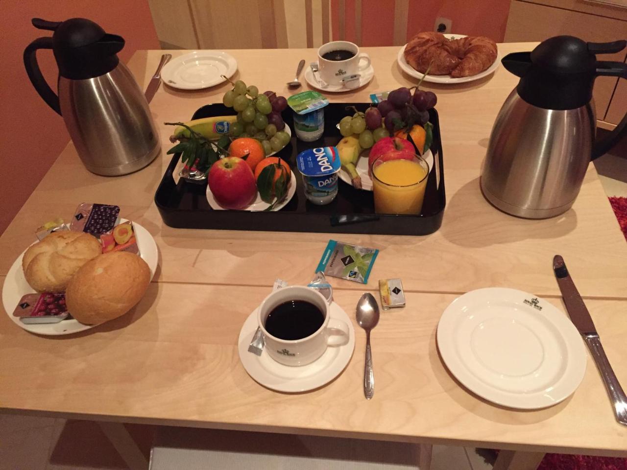 Residence La Fraisiere Anderlecht Екстериор снимка