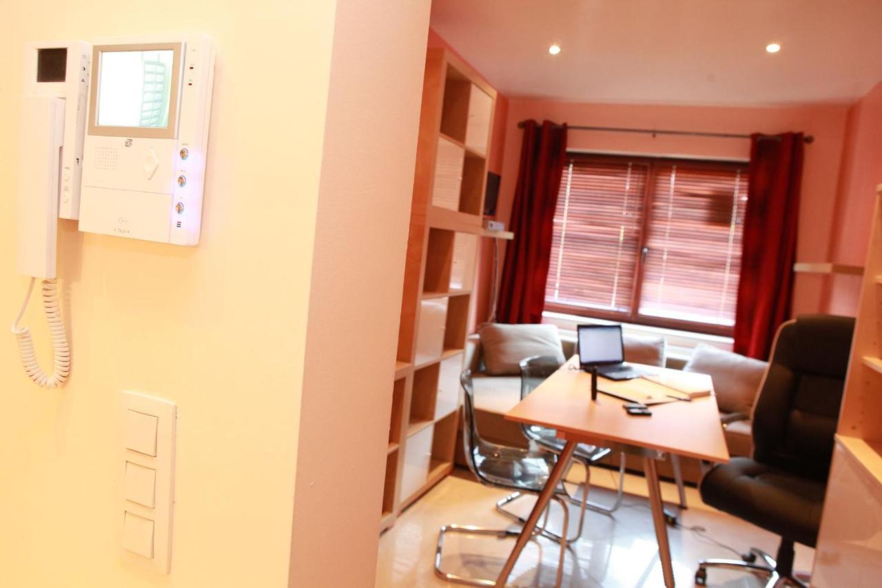 Residence La Fraisiere Anderlecht Екстериор снимка